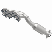 Load image into Gallery viewer, MagnaFlow Direct Fit Catalytic Conv California Grade 06-09 Lexus IS250 2.5L / 06-13 Lexus IS350 3.5L - 5531285