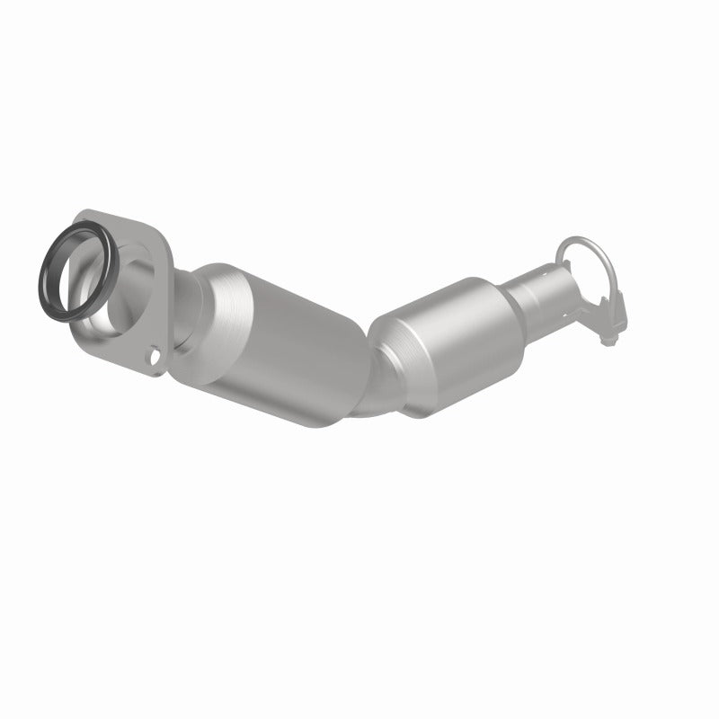 MagnaFlow Direct Fit Catalytic Converter 2010-2015 Prius L4 1.8 OEM Underbody - 52455