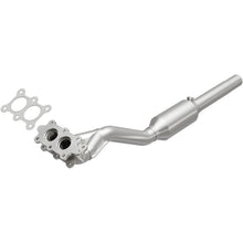 Load image into Gallery viewer, MagnaFlow Direct Fit Catalytic Converter 98-03 VW Beetle 2.0L - 51393