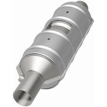 Load image into Gallery viewer, MagnaFlow Universal Catalytic Converter 97-02 Ford Truck And Vans - 55400