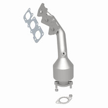 Load image into Gallery viewer, MagnaFlow Direct Fit Catalytic Converter 2007-2009 Sorento 3.3 3.8 L Manifold - 52309