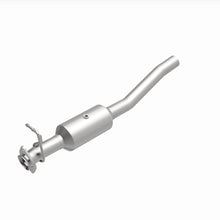 Load image into Gallery viewer, MagnaFlow 16-19 Ford F-53 V10 6.8L Underbody Direct-Fit Catalytic Converter - 280447