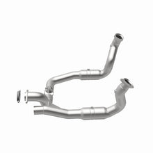 Load image into Gallery viewer, MagnaFlow Conv Direct Fit 11-14 Ford F-250 Super Duty / 350 Super Duty V8 6.2L - 52297