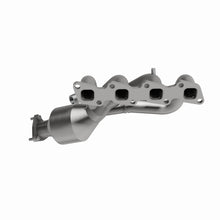 Load image into Gallery viewer, MagnaFlow Direct Fit Catalytic Converter 98-99 Nissan Frontier 2.4L - 23708