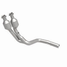 Load image into Gallery viewer, MagnaFlow Direct Fit Catalytic Converter 1999 Jeep Cherokee 4.0L - 24997