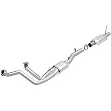 Load image into Gallery viewer, MagnaFlow Direct Fit Catalytic Converter 96 Ford F-150 4.9L I-6 - 93190