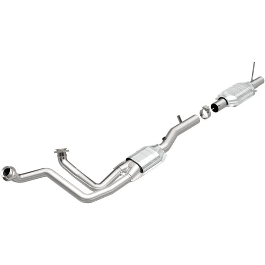 MagnaFlow Direct Fit Catalytic Converter 96 Ford F-150 4.9L I-6 - 93190
