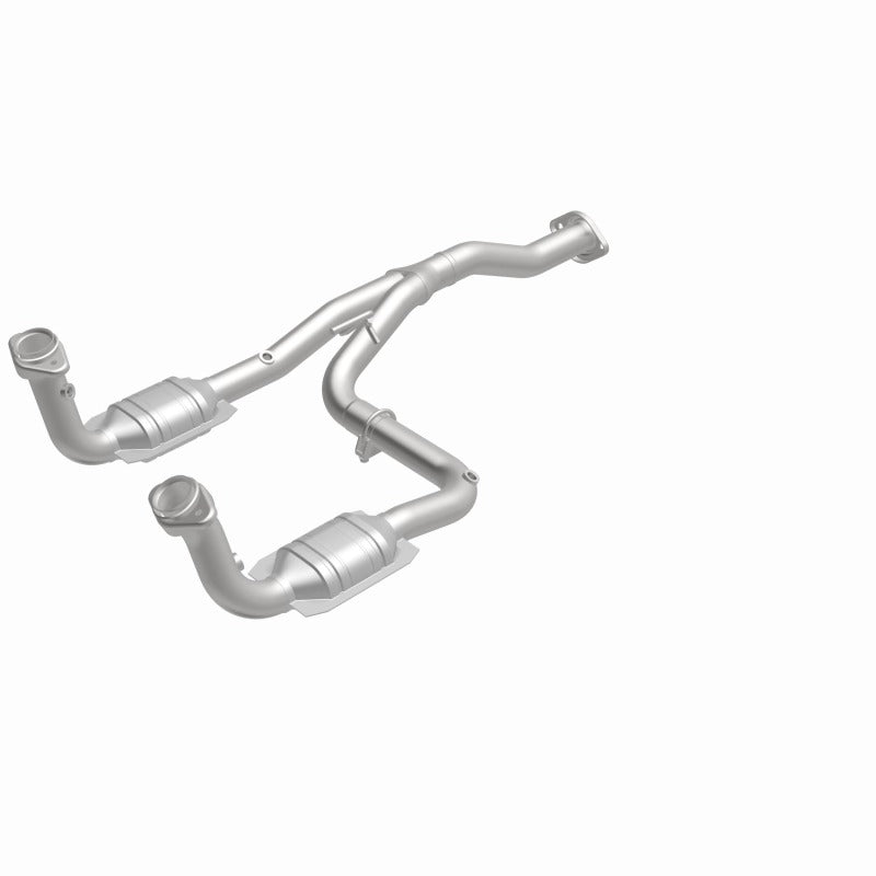 MagnaFlow Direct Fit Catalytic Converter 07 Jeep Liberty 3.7L - 23957