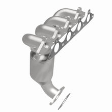 Load image into Gallery viewer, MagnaFlow Conv DF 00-02 Hyun Accent 1.5L mani - 50841
