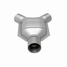 Load image into Gallery viewer, MagnaFlow Universal Catalytic Converter 2.25 inch/2 inch S/D PC2 Rear - 338042