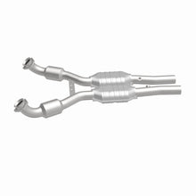 Load image into Gallery viewer, MagnaFlow Direct Fit Catalytic Converter 2004 Chevy Corvette 5.7L - 441137