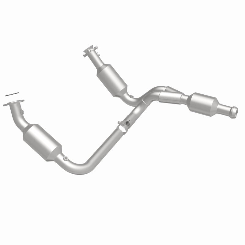 MagnaFlow 09-13 Chevrolet Silverado 1500 5.3L Direct Fit Converter - 5582578