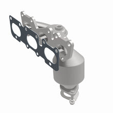 Load image into Gallery viewer, MagnaFlow Direct Fit Catalytic Converter 06-08 Hyun/Kia 3.8L R - 50318