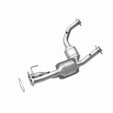 Load image into Gallery viewer, MagnaFlow Direct Fit Catalytic Converter 04-06 Ranger 4.0 Front OEM - 49682
