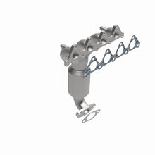 Load image into Gallery viewer, MagnaFlow Direct Fit Catalytic Converter 06-09 Hyundai Accent 1.6L - 50350