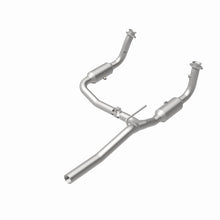 Load image into Gallery viewer, MagnaFlow Direct Fit Catalytic Converter 2009-2012 Dodge Nitro 3.7L Underbody - 52148