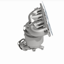 Load image into Gallery viewer, MagnaFlow 14-16 Kia Forte 1.8L Direct Fit Catalytic Converter - 5531081