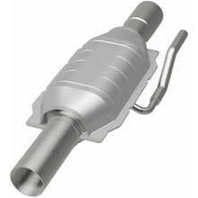 Load image into Gallery viewer, MagnaFlow Direct Fit Catalytic Converter California Grade 94-95 Dodge Ram 2500 8.0L - 3391223