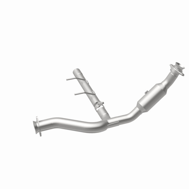 MagnaFlow Direct Fit Catalytic Converter 2007-2008 Ford Expedition/Navigator V8-5.4L - 5451500