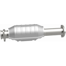 Load image into Gallery viewer, MagnaFlow Direct Fit Catalytic Converter Saab 87 90 - 22834