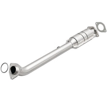 Load image into Gallery viewer, MagnaFlow Direct Fit Catalytic Converter 05-13 Nissan Frontier 2.5L - 51602