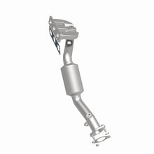 Load image into Gallery viewer, MagnaFlow Direct Fit Catalytic Converter BMW 3 01-05 Front - 452287