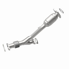 Load image into Gallery viewer, MagnaFlow 05-06 Chevrolet Malibu 3.5L Direct Fit Converter - 5461229