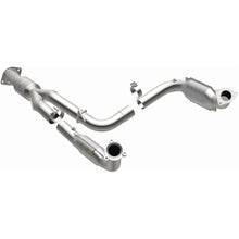 Load image into Gallery viewer, MagnaFlow Direct Fit Catalytic Converter 11-13 Chev Silverado 2500 HD/3500 HD 6.0L - 51812