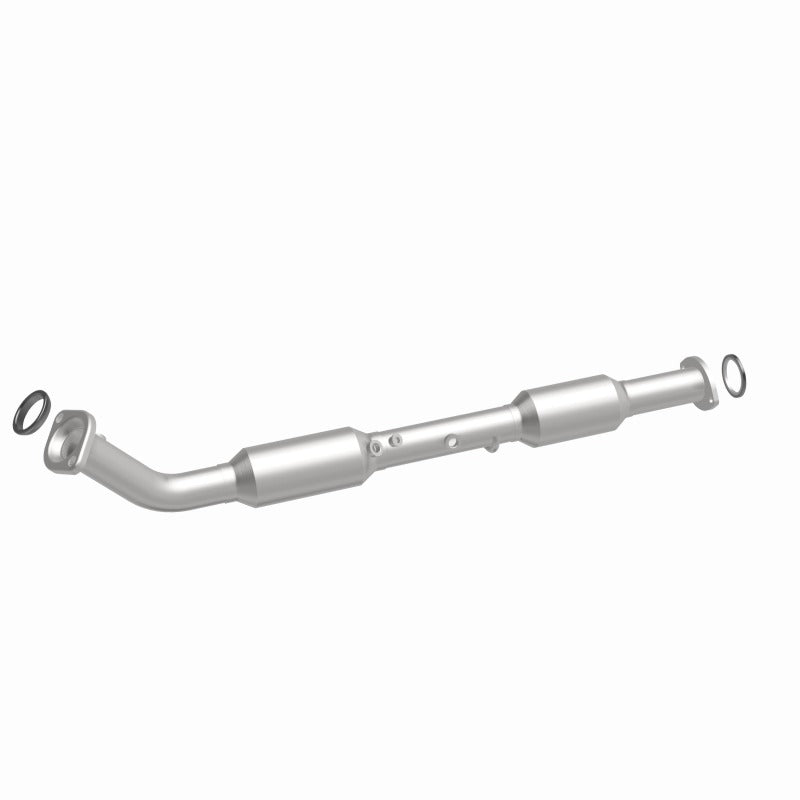 MagnaFlow 13-15 Toyota Tacoma California Grade CARB Compliant Direct-Fit Catalytic Converter - 5582703