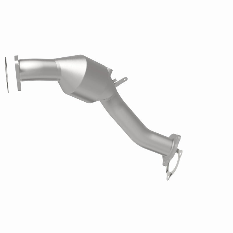 MagnaFlow Direct Fit Catalytic Converter 11-15 Audi Q7 V6 3.0L - 2.5in Pipe Dia 24.5in L - 52400