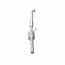 Load image into Gallery viewer, MagnaFlow Direct Fit Catalytic Converter 1999-2006 Volkswagen Beetle L4 1.9 Diesel - 52426