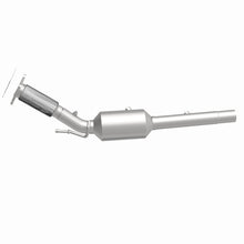 Load image into Gallery viewer, MagnaFlow 06-09 Volkswagen Beetle 2.5L Direct Fit Converter - 5561377