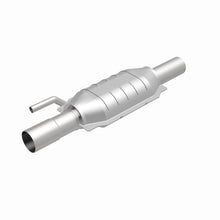 Load image into Gallery viewer, MagnaFlow Direct Fit Catalytic Converter 95 Dodge Ram 2500Hd 5.9L/8. - 95221
