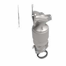 Load image into Gallery viewer, MagnaFlow 12-14 Honda CR-V 2.4L L4 GAS California Catalytic Converter Direct Fit - 5531020