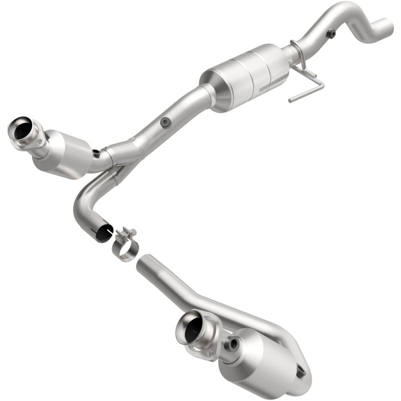 MagnaFlow Direct Fit Catalytic Converter 02-03 Dodge Durango 5.9L - 51351