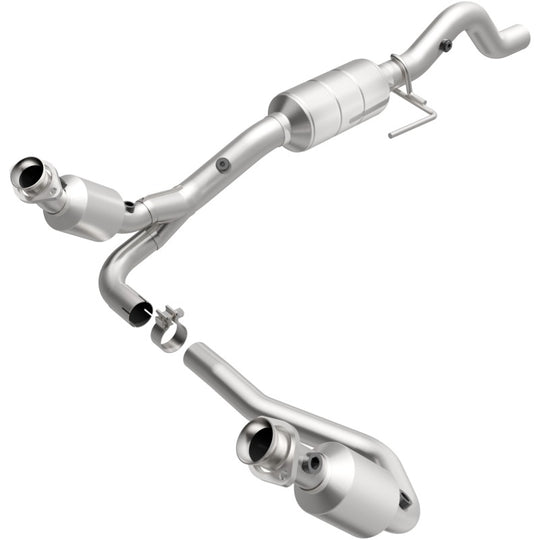 MagnaFlow Direct Fit Catalytic Converter 02-03 Dodge Durango 5.9L - 51351