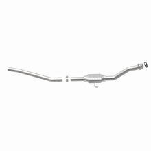 Load image into Gallery viewer, MagnaFlow DF Cat. Conv California Grade 92-93 Chrysler Town &amp; Country 3.3L/94-95 Town &amp; Country 3.8L - 3391274