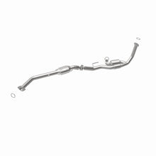 Load image into Gallery viewer, MagnaFlow 98-00 Sienna V6 3 OEM Underbody Direct Fit Converter - 52457