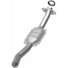 Load image into Gallery viewer, MagnaFlow Direct Fit Catalytic Converter 92-93 Chrysler F/S 3.3L 49S - 93138