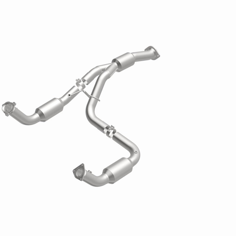 MagnaFlow 12-14 Chevrolet Silverado 2500 HD 6.0L Direct Fit Converter - 5582812