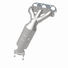 Load image into Gallery viewer, MagnaFlow Direct Fit Catalytic Converter 04-05 Suzuki Verona 2.5L - 452912