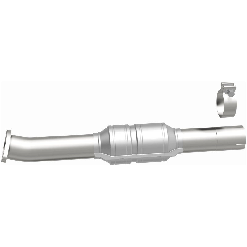 MagnaFlow Direct Fit Catalytic Converter 2010-2012 VENZA 2.7L Underbody - 52108