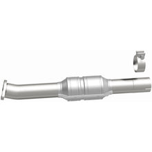 Load image into Gallery viewer, MagnaFlow Direct Fit Catalytic Converter 2010-2012 VENZA 2.7L Underbody - 52108