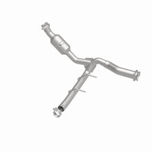 Load image into Gallery viewer, MagnaFlow 11-14 Ford F-150 5.0L Direct Fit CARB Compliant Left Catalytic Converter - 5551139