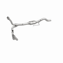 Load image into Gallery viewer, MagnaFlow Direct Fit Catalytic Converter 00-03 Durango 4WD OEM - 49472