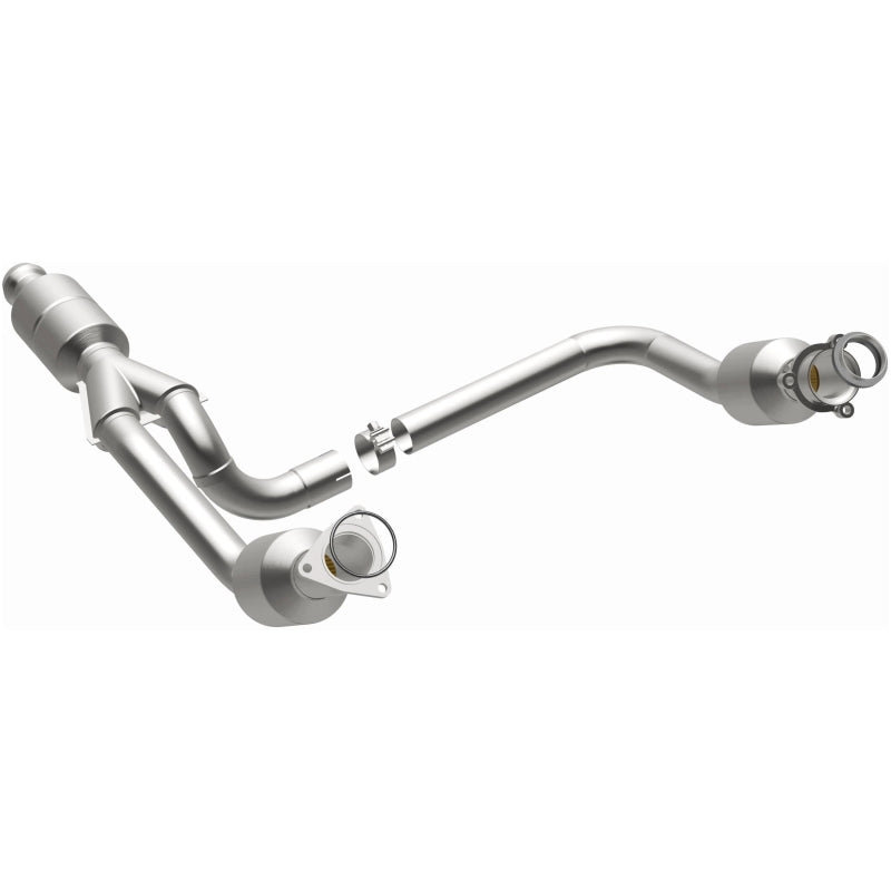 MagnaFlow Conv Direct Fit 14-16 GMC Sierra 1500 V6 4.3L - 52642