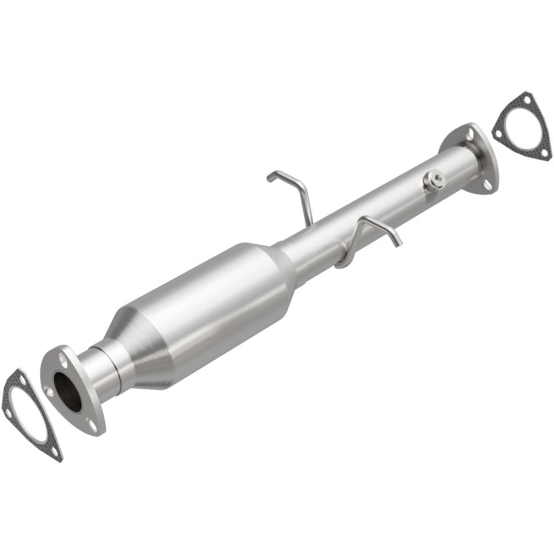 MagnaFlow Direct Fit Catalytic Converter 96-00 GM S-10/Sonoma/Homb - 51463