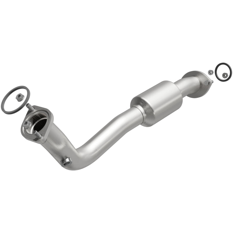 MagnaFlow Direct Fit Catalytic Converter 13-15 RAV4 2.5 Underbody - 52543
