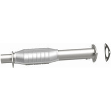 Load image into Gallery viewer, MagnaFlow Direct Fit Catalytic Converter 95-98 GM S10 Pickup 4.3L - 93483