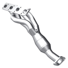 Load image into Gallery viewer, MagnaFlow Direct Fit Catalytic Converter 07 Titan 5.6L P/S manif OEM - 49357